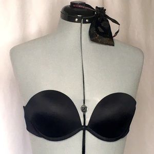 Very Sexy Victoria’s Secret Strapless Push-up Bra